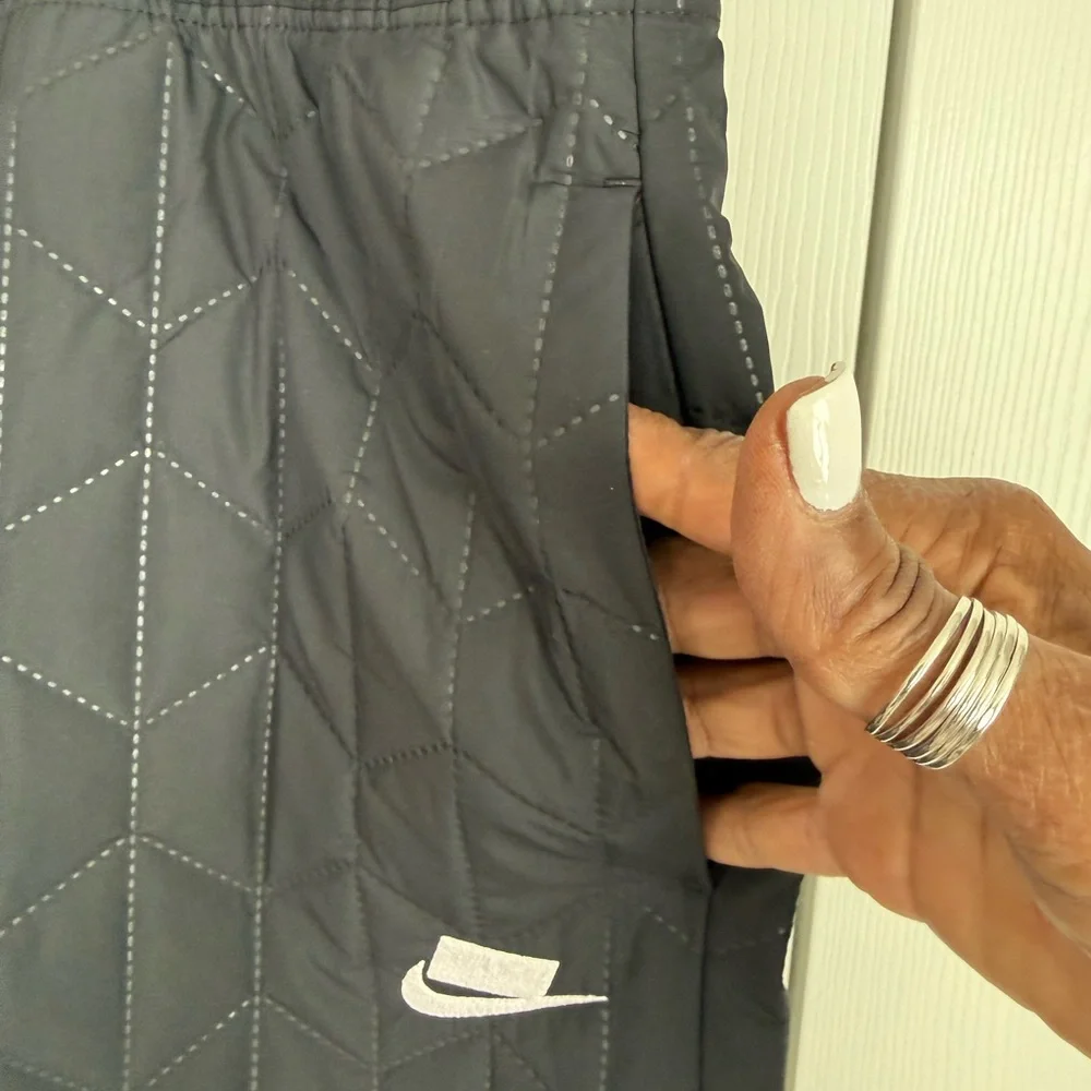 Nike Charcoal Quilted Skirt - Picture 4 of 7